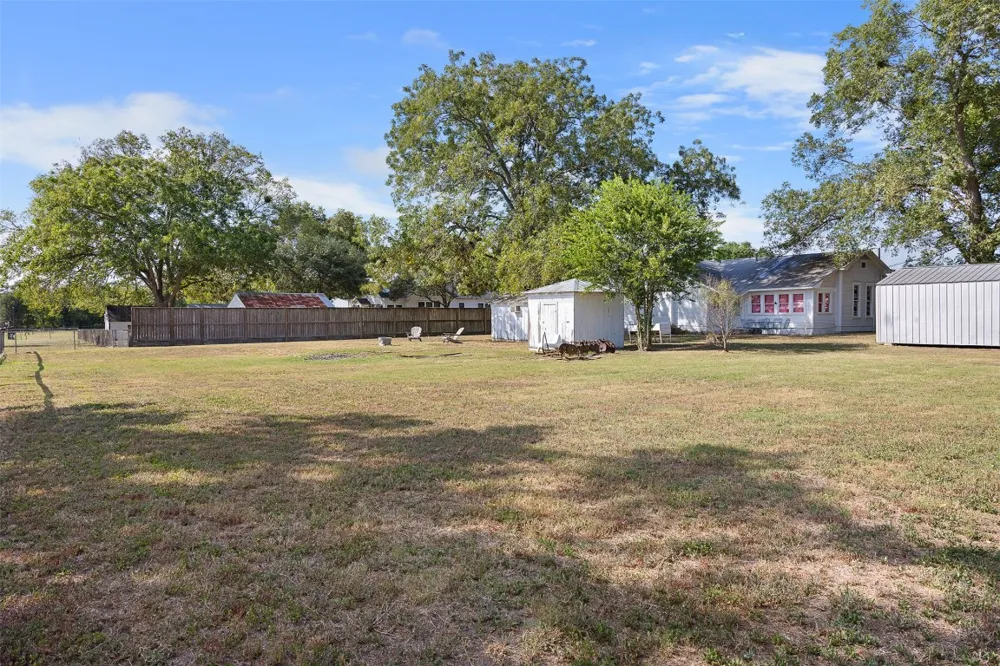 395 Centennial Street Carmine, TX 78932