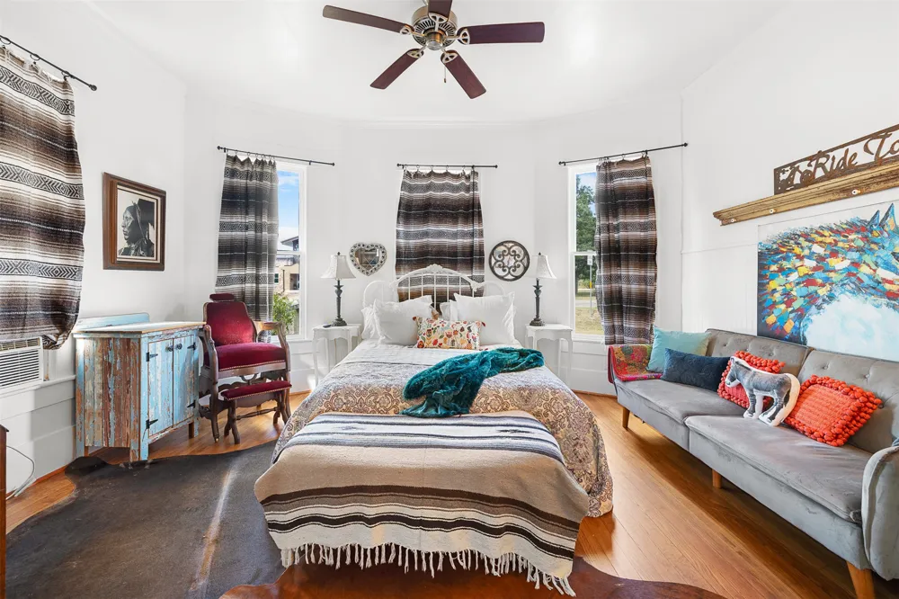 395 Centennial Street Carmine, TX 78932
