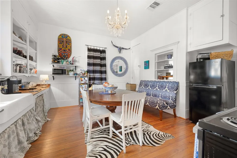 395 Centennial Street Carmine, TX 78932