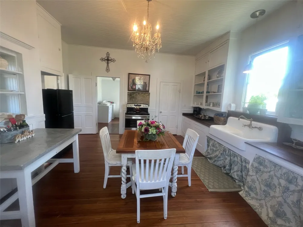 395 Centennial Street Carmine, TX 78932