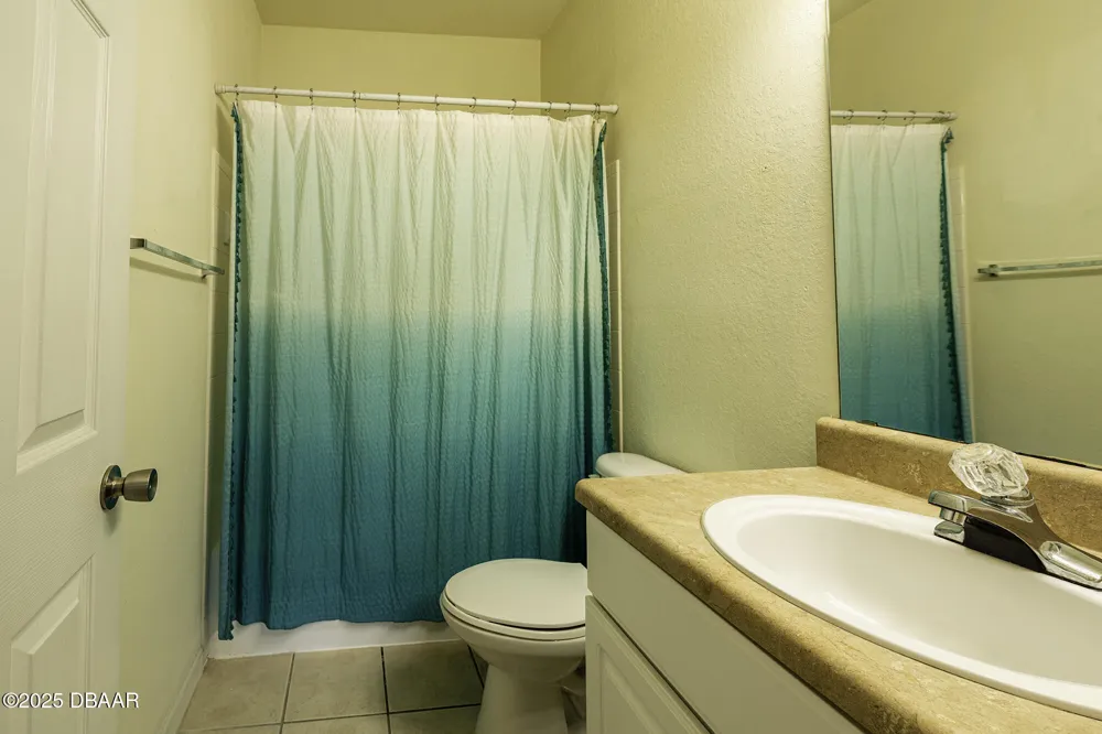5057 NW 44th Lane #106 Gainesville, FL 32606