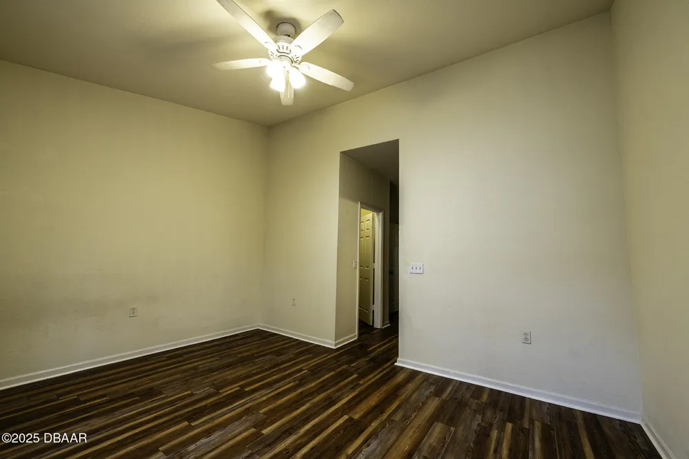 5057 NW 44th Lane #106 Gainesville, FL 32606