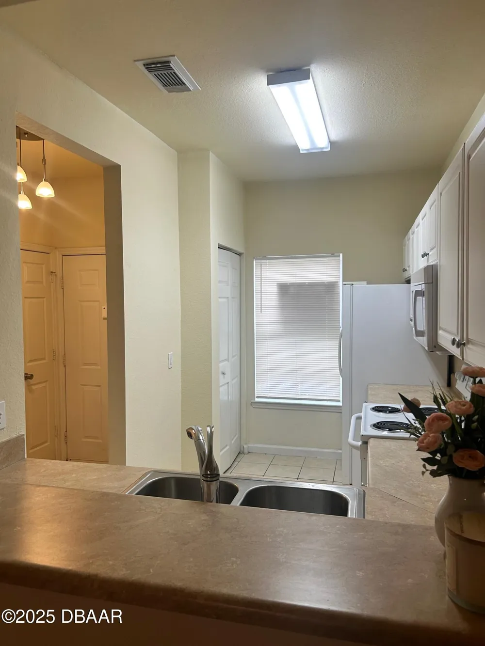 5057 NW 44th Lane #106 Gainesville, FL 32606