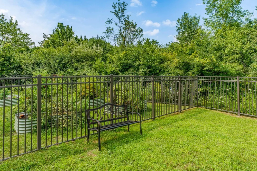 7052 Black Cherry Lane Saline, MI 48176
