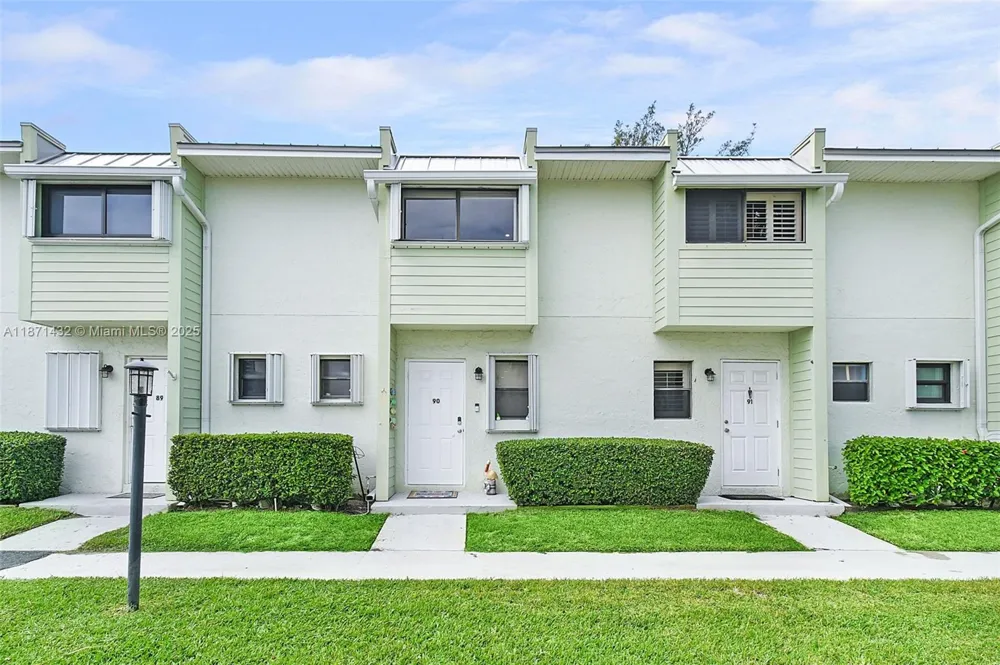 9421 S Ocean Dr #90 Jensen Beach, FL 34957