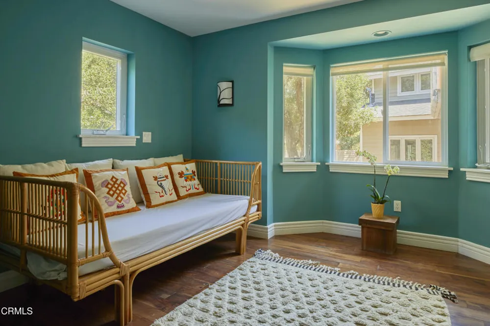 15990 Maricopa Highway Ojai, CA 93023
