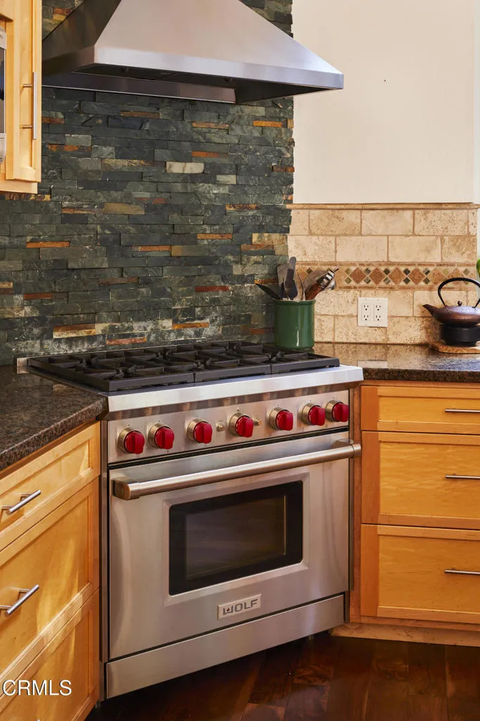 15990 Maricopa Highway Ojai, CA 93023