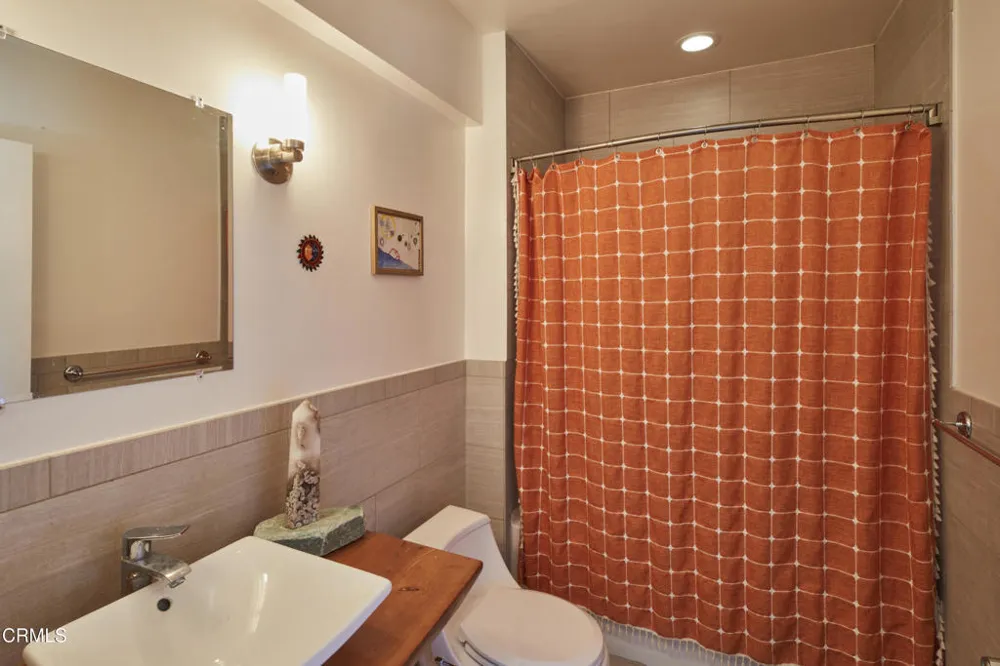 15990 Maricopa Highway Ojai, CA 93023