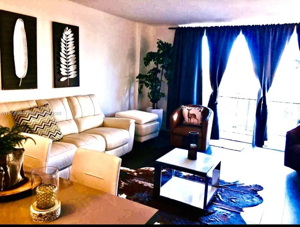 11111 Biscayne Blvd #4D Miami, FL 33181
