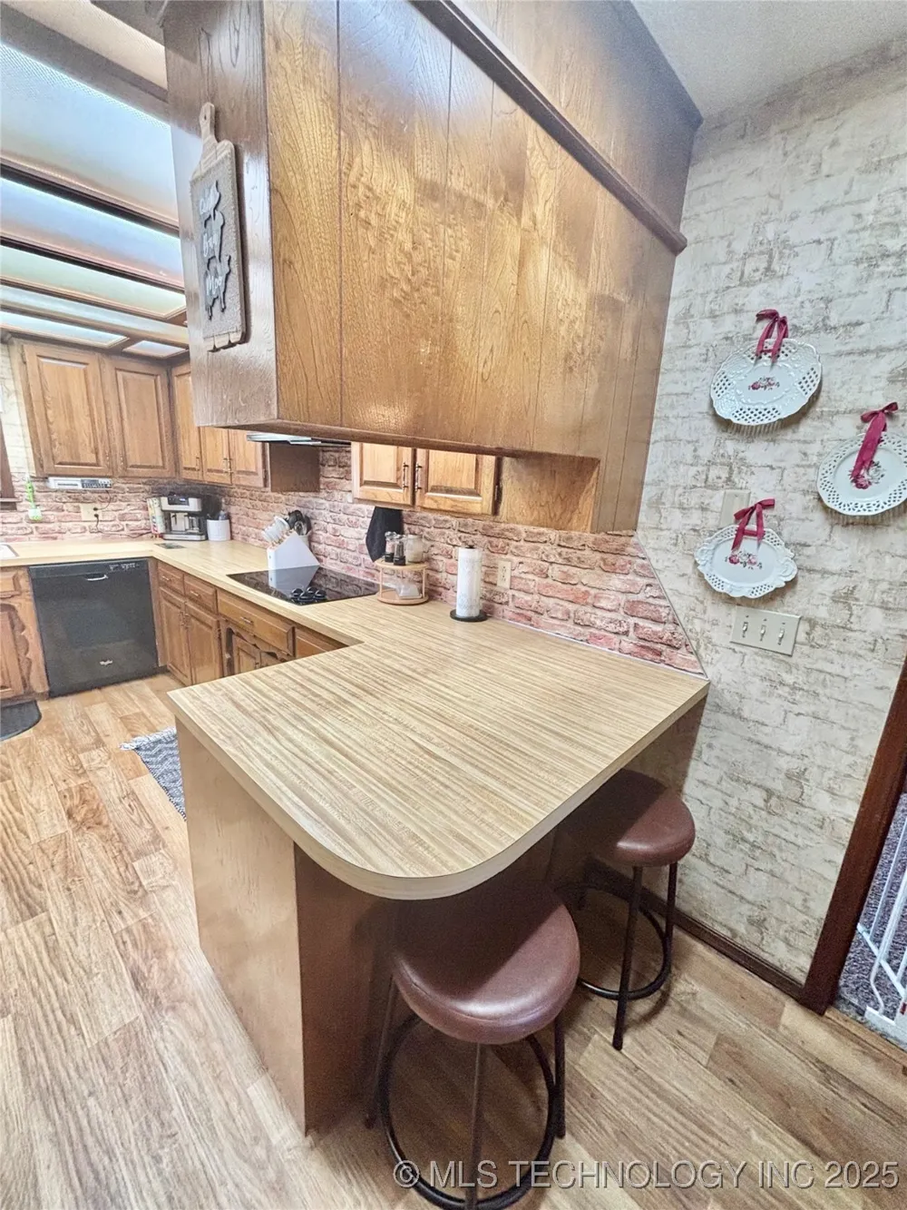 1710 E Old Military Road Stigler, OK 74462