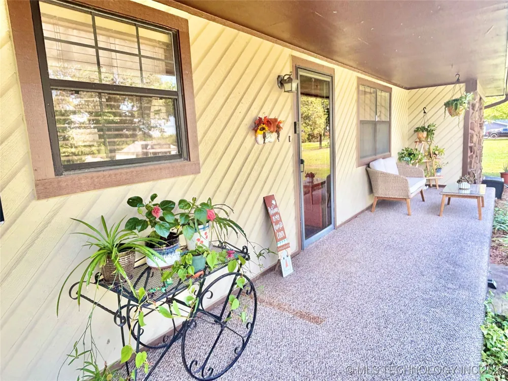 1710 E Old Military Road Stigler, OK 74462
