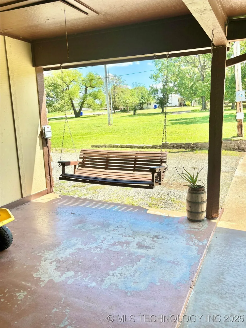 1710 E Old Military Road Stigler, OK 74462