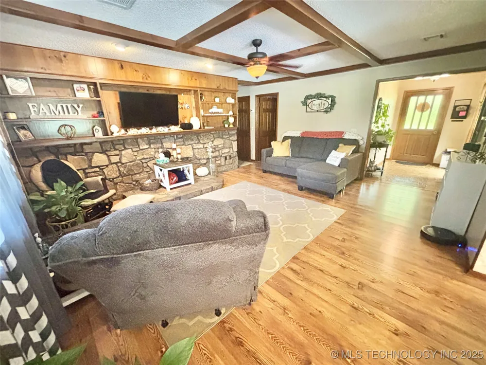 1710 E Old Military Road Stigler, OK 74462