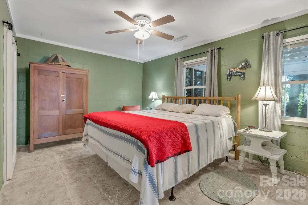 3605 Skyuka Mountain Road Columbus, NC 28722
