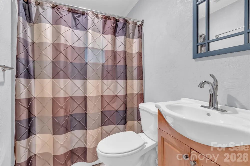 3605 Skyuka Mountain Road Columbus, NC 28722