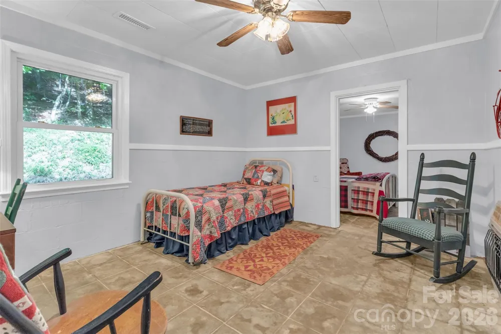 3605 Skyuka Mountain Road Columbus, NC 28722