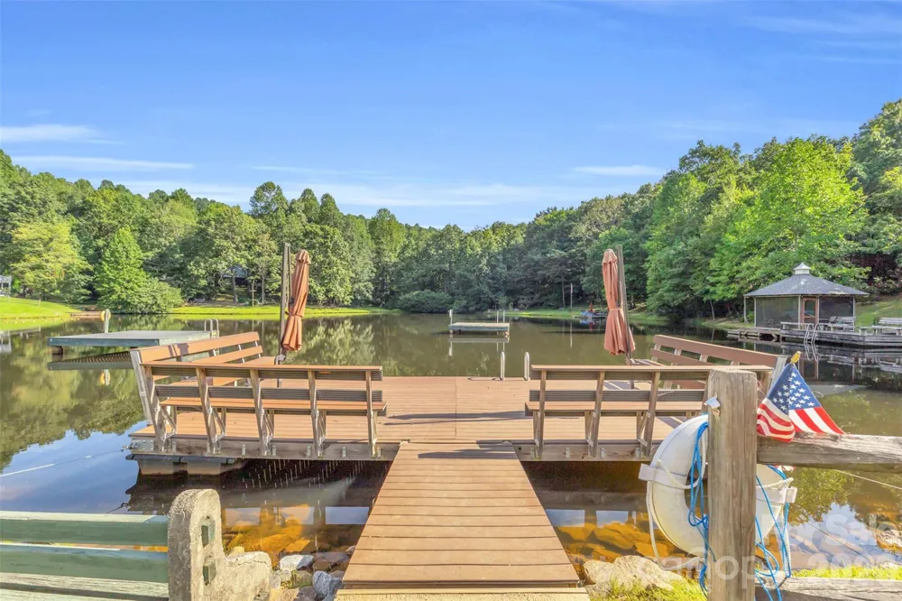 3605 Skyuka Mountain Road Columbus, NC 28722