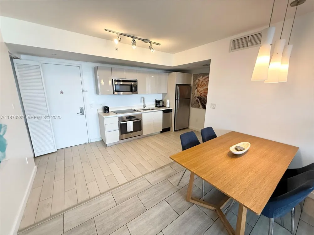 2602 E Hallandale Beach Blvd #R2510 Hallandale Beach, FL 33009