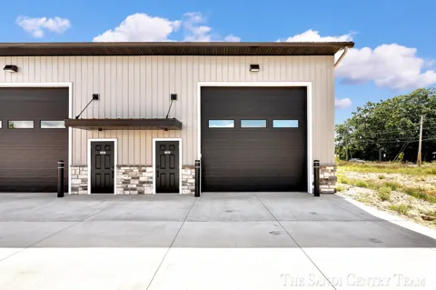 2695 Hein Road #B103