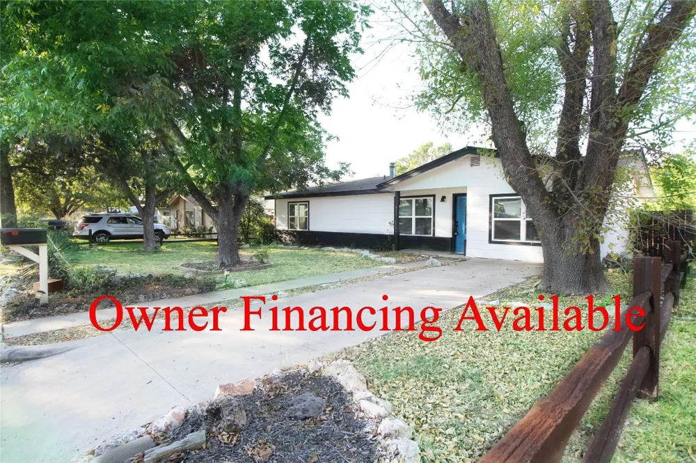 327 W Mulberry Street Fredericksburg, TX 78624