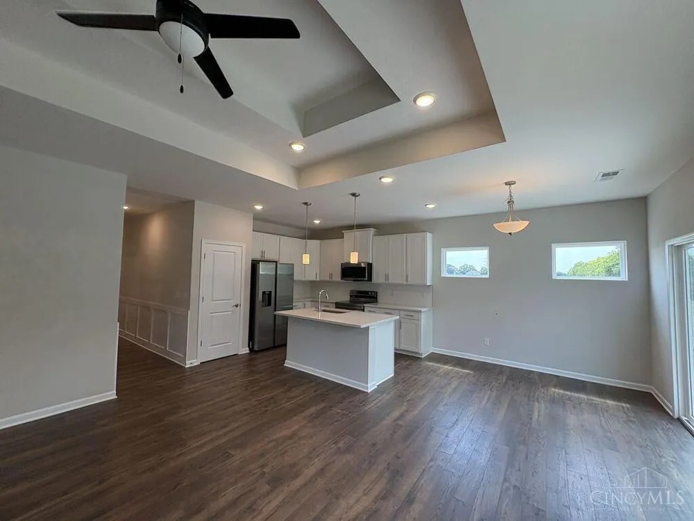 815 W Arlington Street Trenton, OH 45067