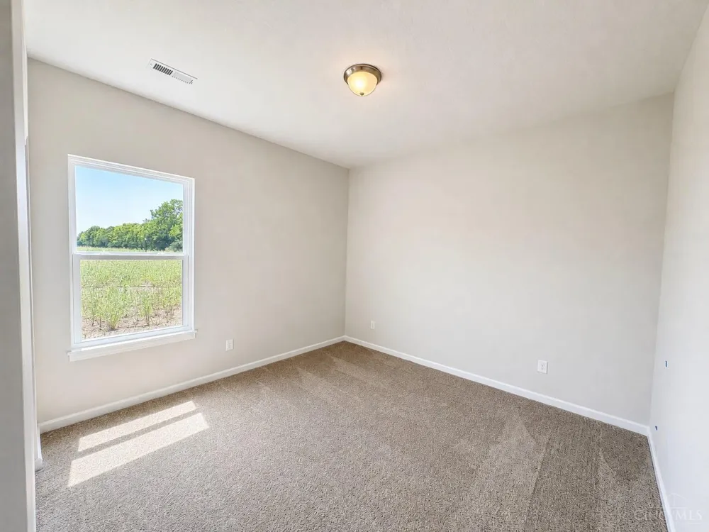 815 W Arlington Street Trenton, OH 45067