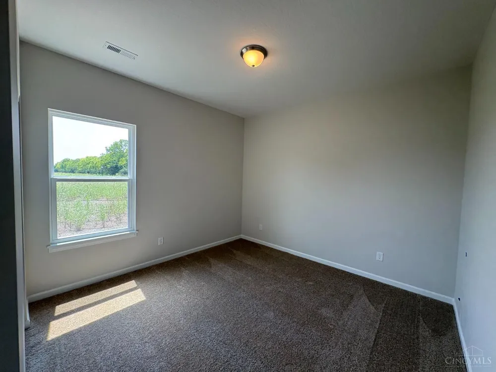 815 W Arlington Street Trenton, OH 45067