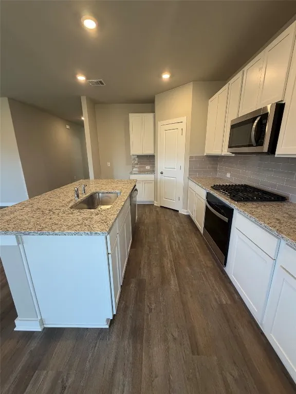 247 Red Tail Hawk Lane Cedar Creek, TX 78612