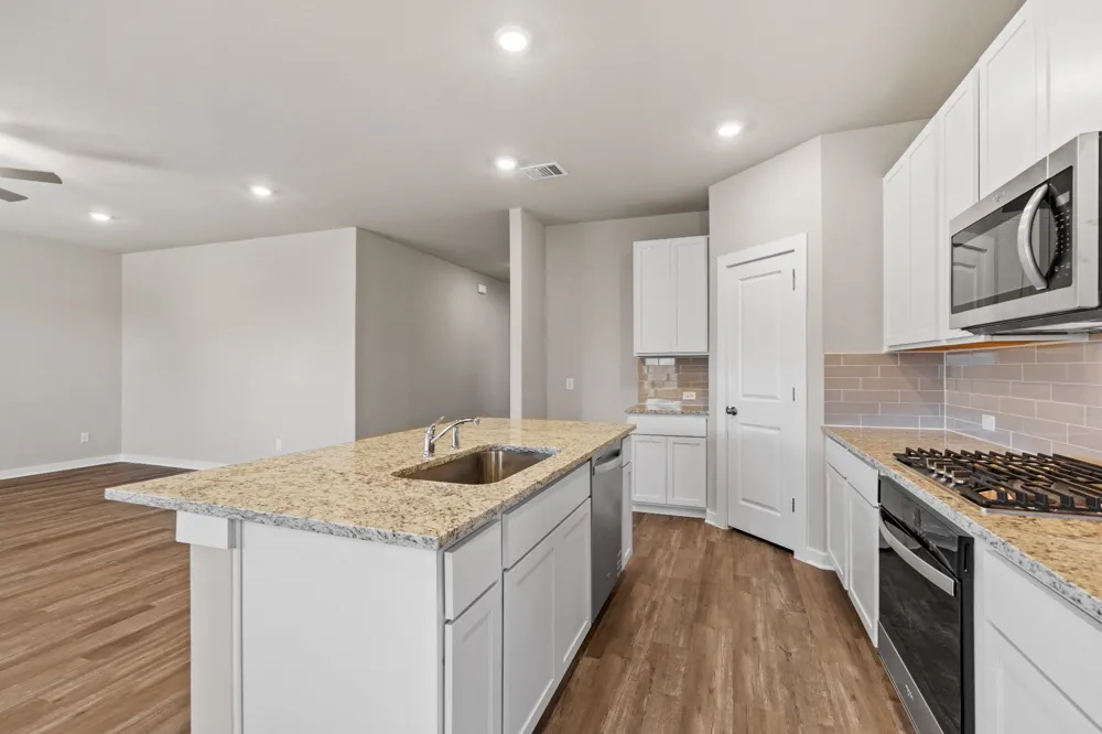 247 Red Tail Hawk Lane Cedar Creek, TX 78612