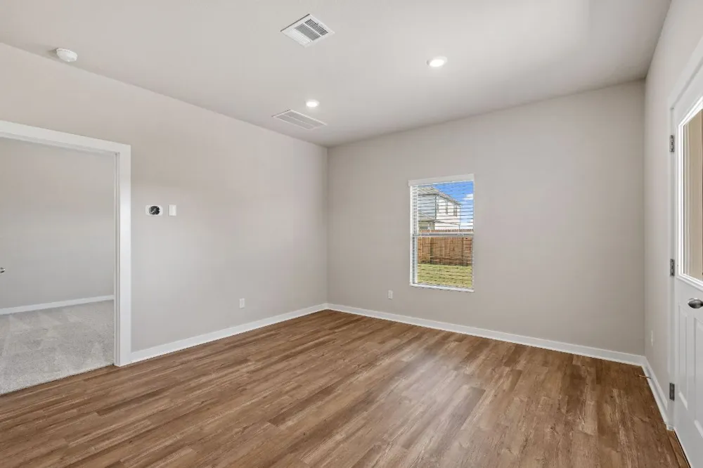 247 Red Tail Hawk Lane Cedar Creek, TX 78612