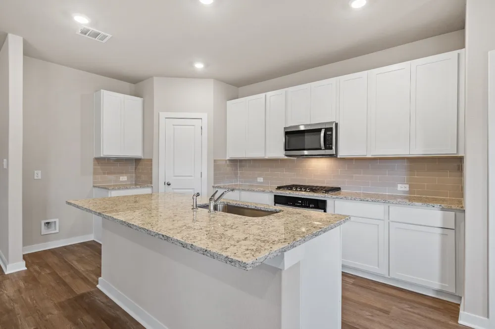 247 Red Tail Hawk Lane Cedar Creek, TX 78612