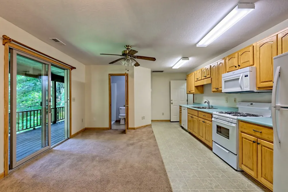 2204 Cedar Cliff Road Hiawassee, GA 30546