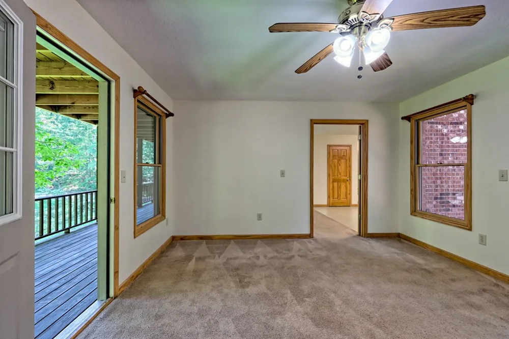 2204 Cedar Cliff Road Hiawassee, GA 30546