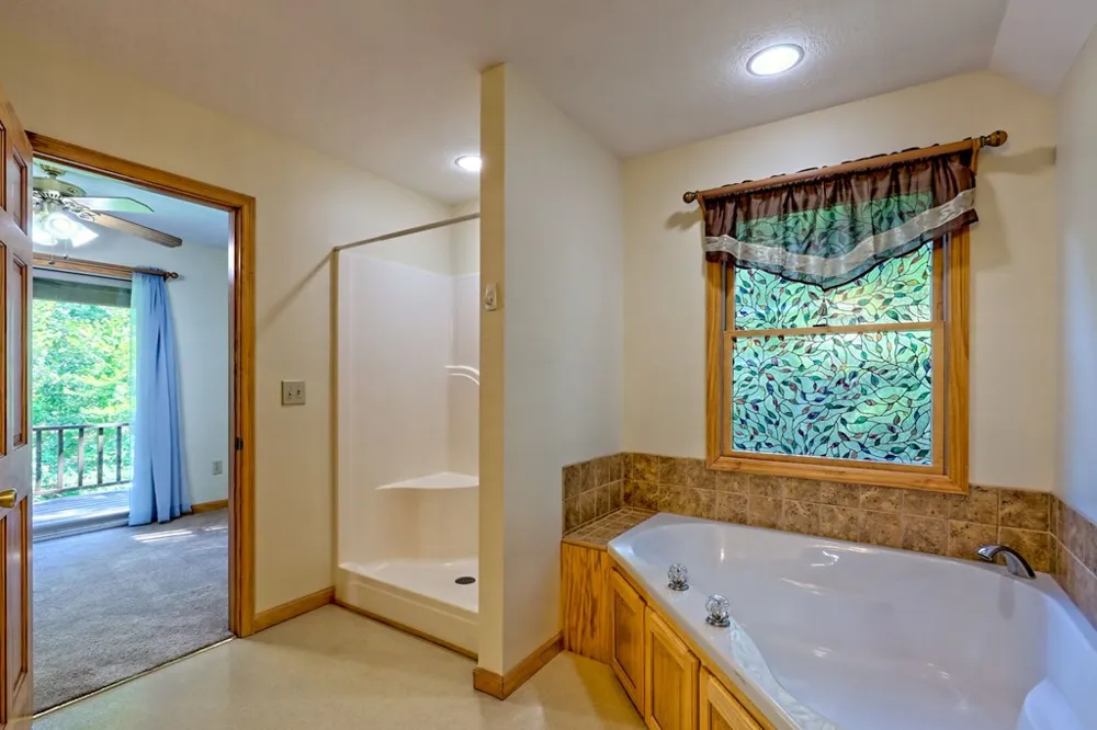 2204 Cedar Cliff Road Hiawassee, GA 30546
