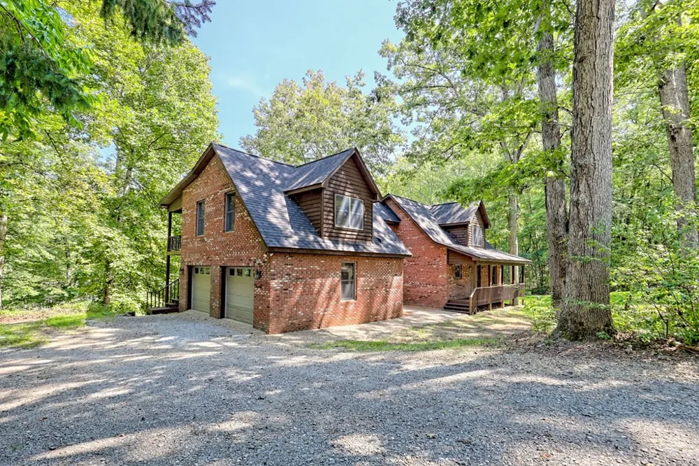 2204 Cedar Cliff Road Hiawassee, GA 30546