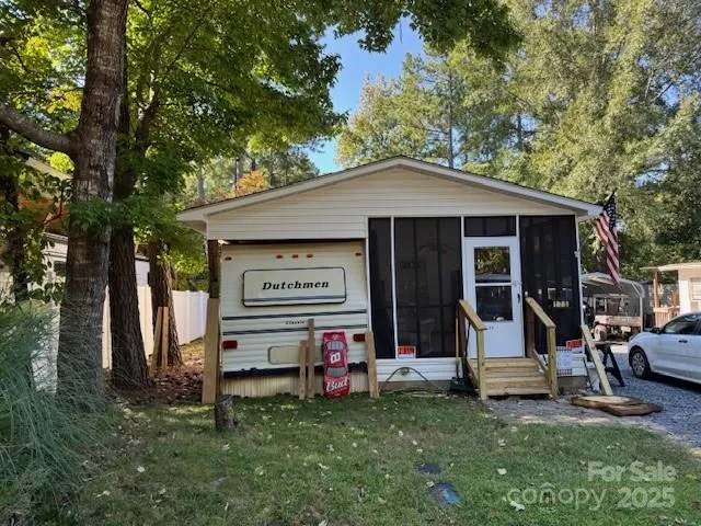 175 Roberts Ridge Road Mount Gilead, NC 27306
