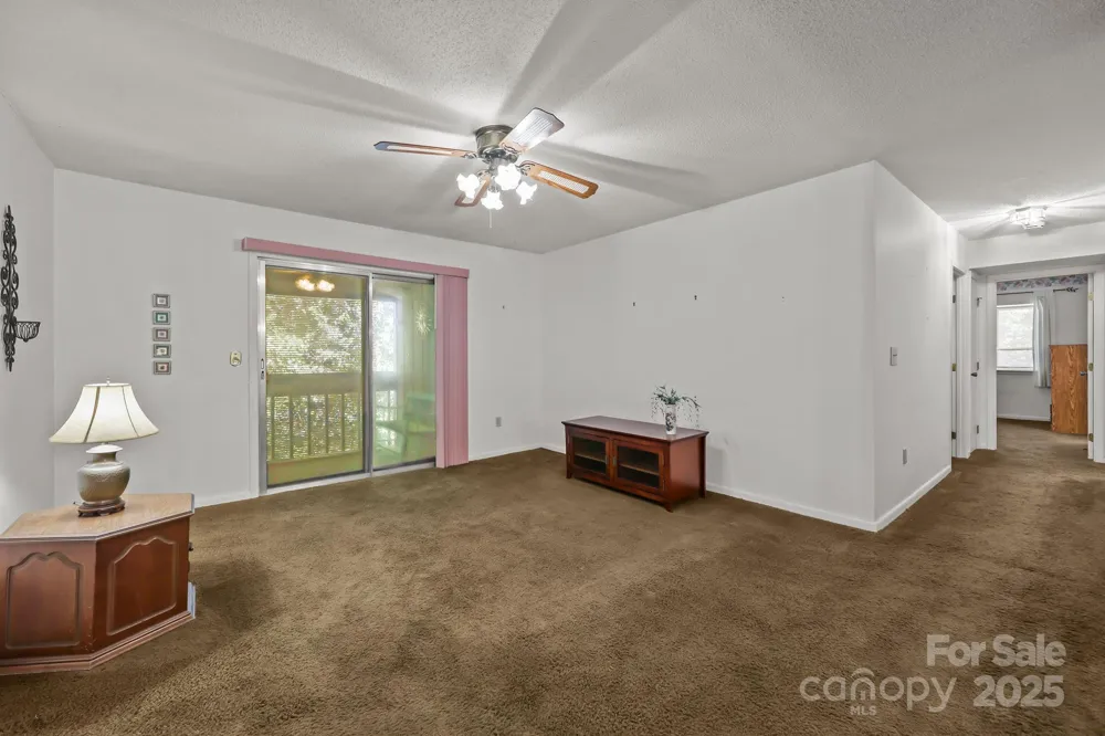 47 Edgewood Avenue NE #B-8 Concord, NC 28025