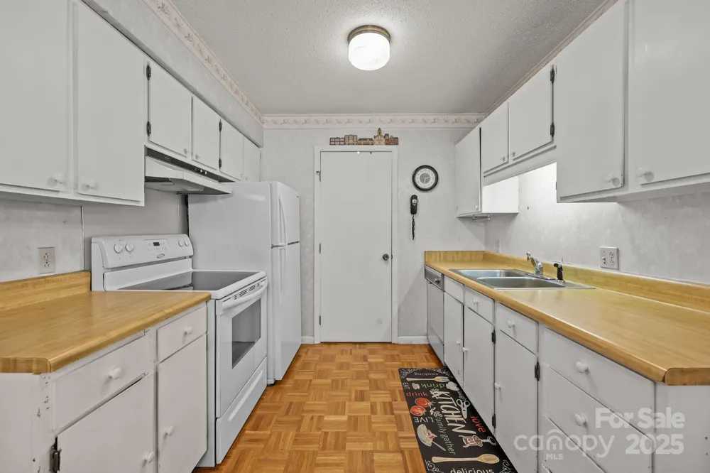47 Edgewood Avenue NE #B-8 Concord, NC 28025