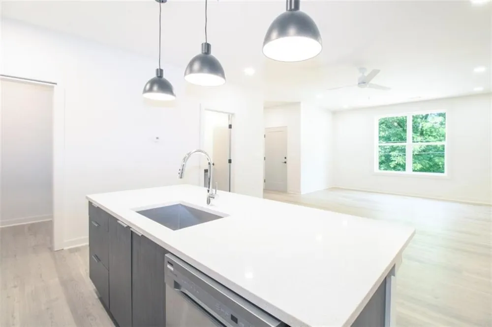 260 Martha Drive Athens, GA 30606