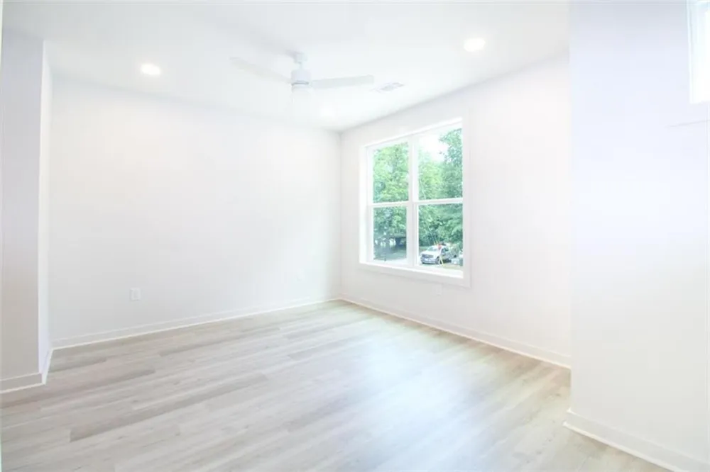260 Martha Drive Athens, GA 30606