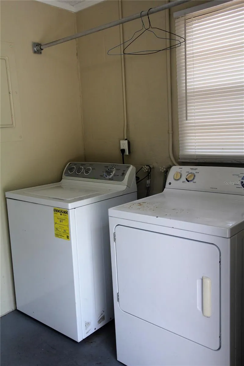38942 9TH AVENUE Zephyrhills, FL 33542