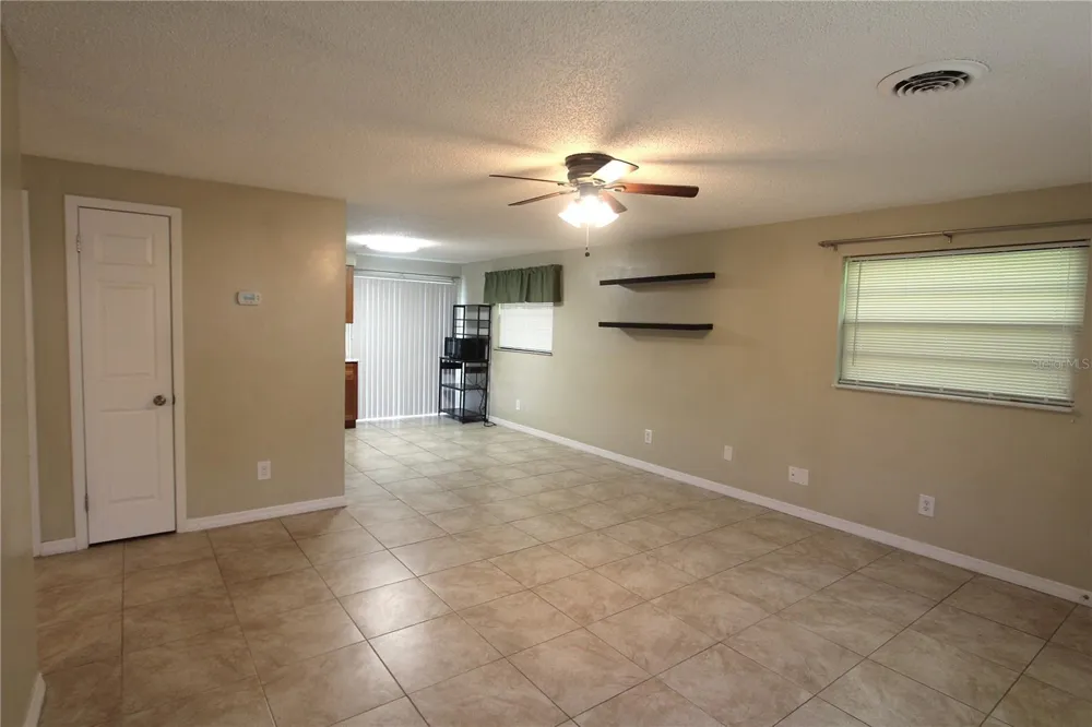 38942 9TH AVENUE Zephyrhills, FL 33542