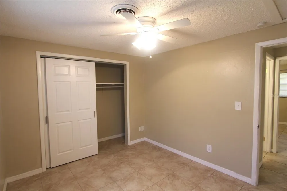 38942 9TH AVENUE Zephyrhills, FL 33542