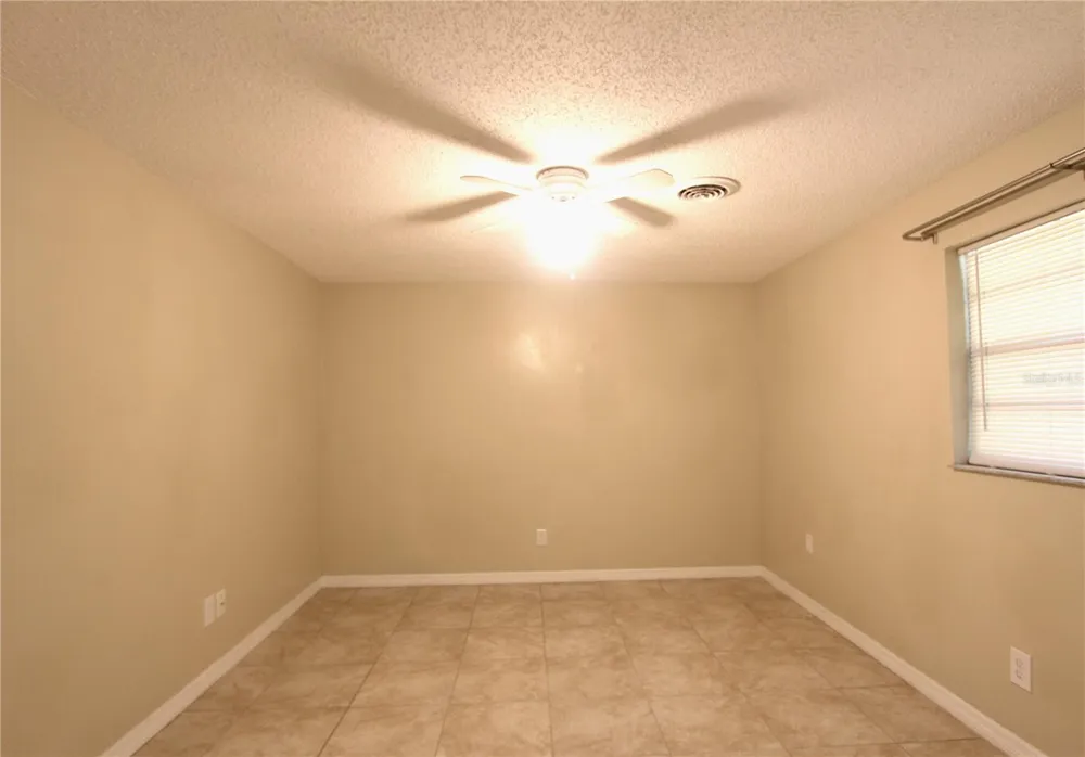 38942 9TH AVENUE Zephyrhills, FL 33542