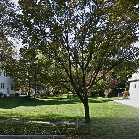 525 Macomb Street