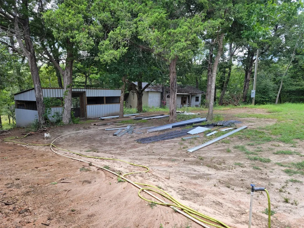 380 Cedar Valley Drive Coldspring, TX 77331