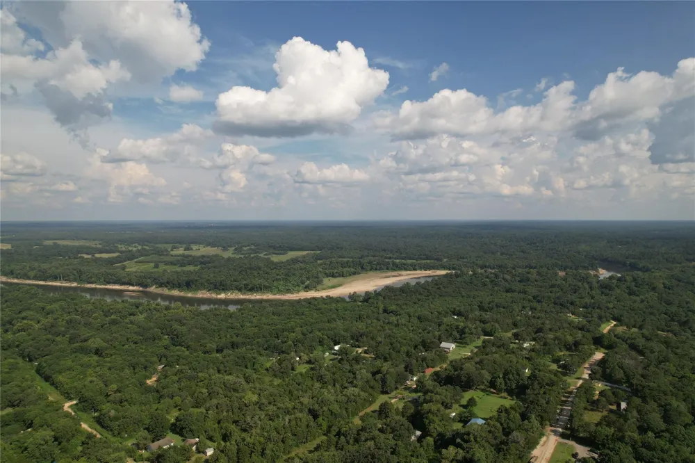 380 Cedar Valley Drive Coldspring, TX 77331