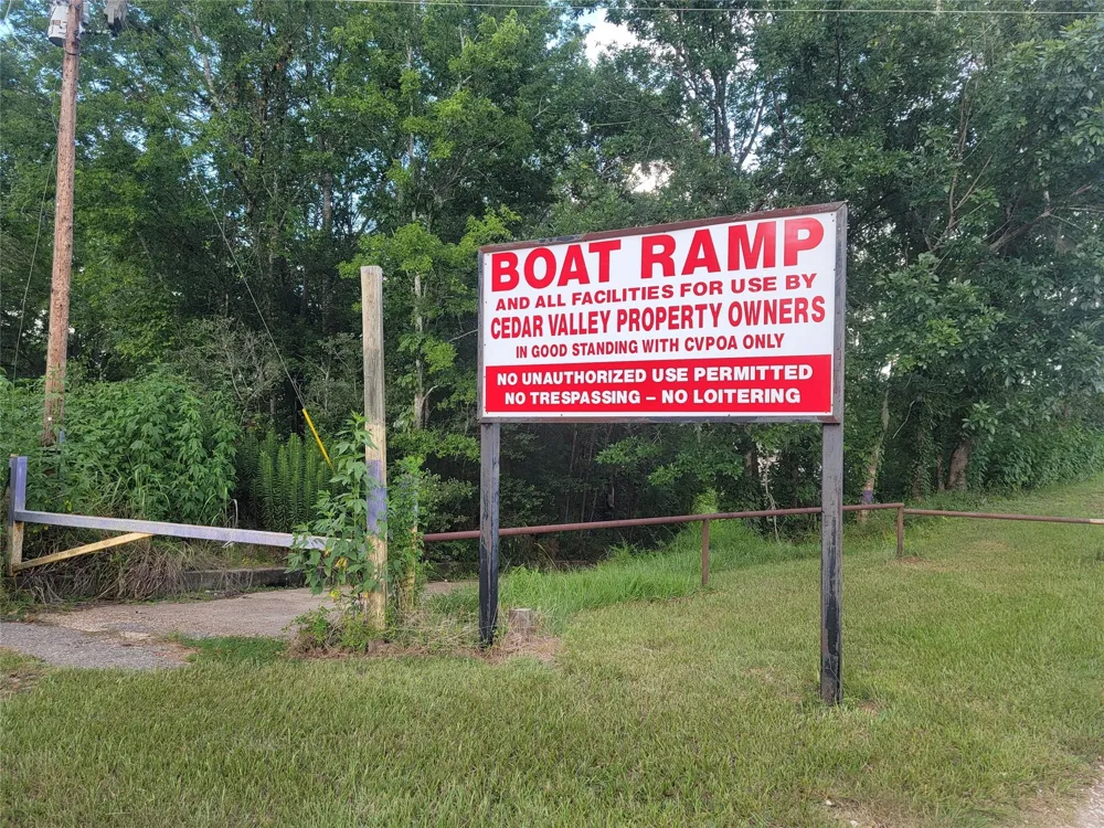 380 Cedar Valley Drive Coldspring, TX 77331