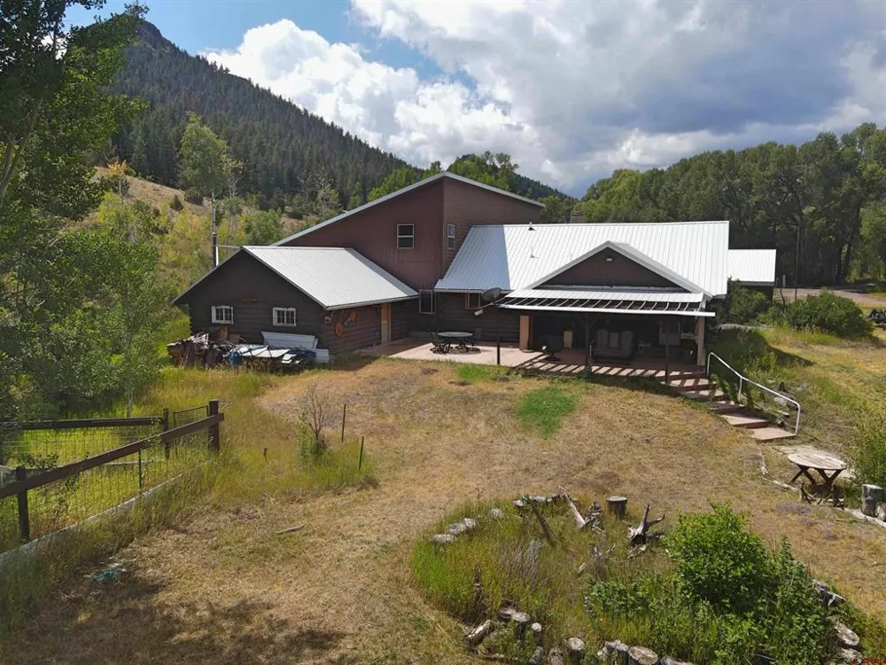 10586 County Road 14 Del Norte, CO 81132