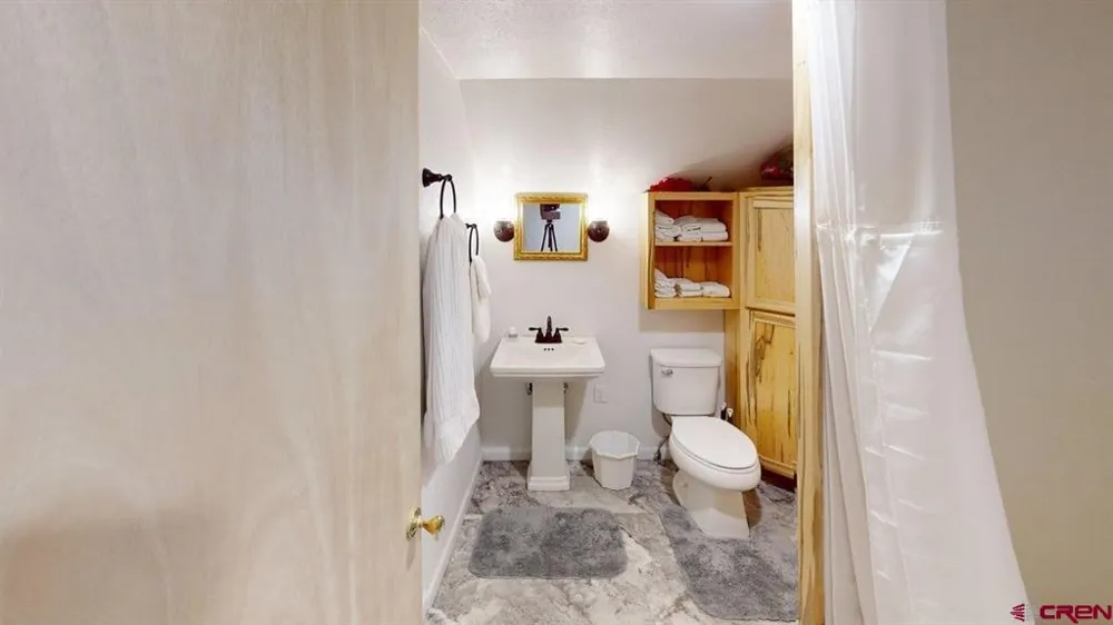 10586 County Road 14 Del Norte, CO 81132